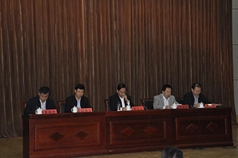 恒運能源集團董事局李長云主席參加樂陵借助資本發(fā)展企業(yè)大會