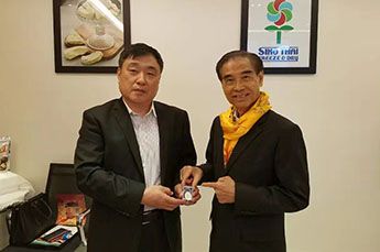 恒運能源集團執(zhí)行副總裁郭艷率集團旗下 農(nóng)業(yè)產(chǎn)業(yè)百棗綱目領(lǐng)導(dǎo)赴泰國商務(wù)考察