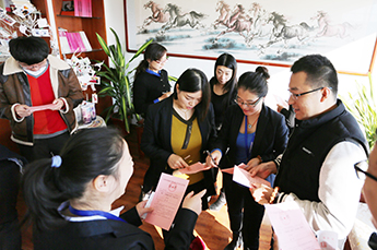 恒運能源集團員工積極參加濱海新區(qū) 第三屆人大代表的投票選舉活動