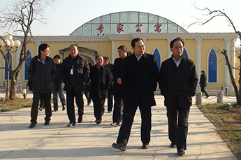 中華全國供銷合作總社濟(jì)南果品研究院與恒運(yùn)能源集團(tuán)旗下農(nóng)業(yè)產(chǎn)業(yè)百棗綱目達(dá)成多項(xiàng)產(chǎn)學(xué)研合作