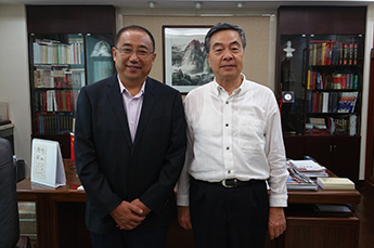 恒運(yùn)能源董事局主席李長(zhǎng)云拜訪民革中央專職副主席何丕潔