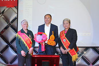 延安精神首次走進(jìn)天津市百?gòu)?qiáng)企業(yè)—恒運(yùn)能源集團(tuán)延安精神踐行基地成立并揭牌