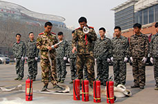 御海假日國(guó)際水療會(huì)所舉行春季軍訓(xùn)與消防培訓(xùn)